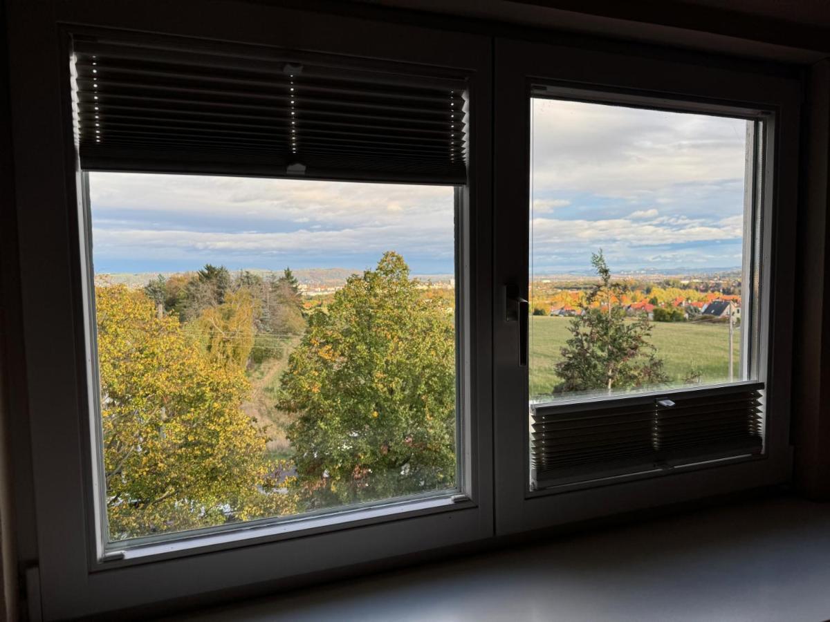 205 Qm "Traumtor" Mit Sauna, Whirlpool, Kamin Und 3 Terrassen Mit Blick In Die Boehmisch Saechsische Schweiz Dresden Eksteriør billede